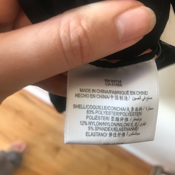 BCBG MAXAZRIA BLACK SIDE RUCHED CENTER  DRESS xs - Picture 10 of 11